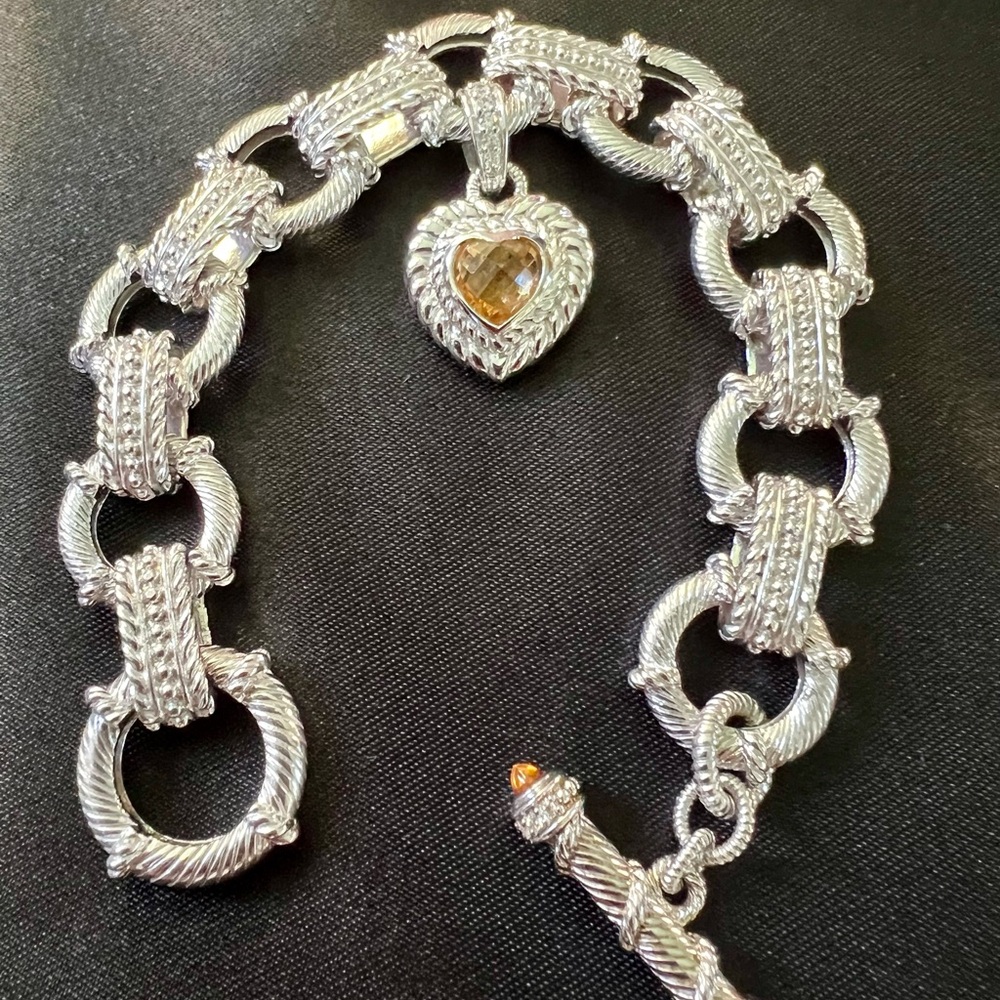 Judith Ripka Sterling silver Bracelet with Heart toggle (yellow topaz stone) - Picture 2 of 8